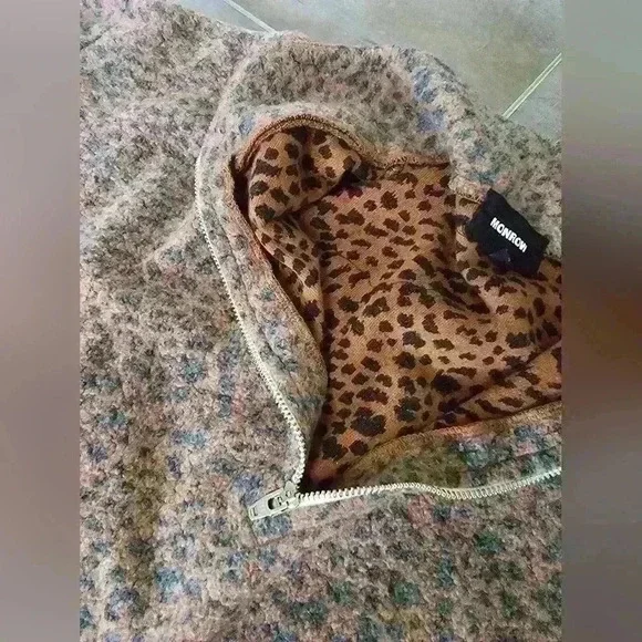 Monrow Women's Half Zip Sweatshirt - Picture 3 of 8